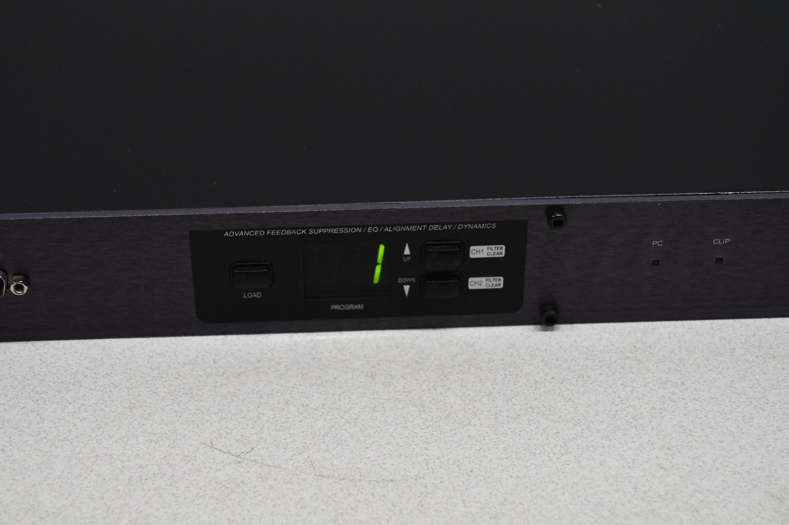 ^ dbx DriveRack 220i System Processor w/ AFS Advanced Feedback Suppression