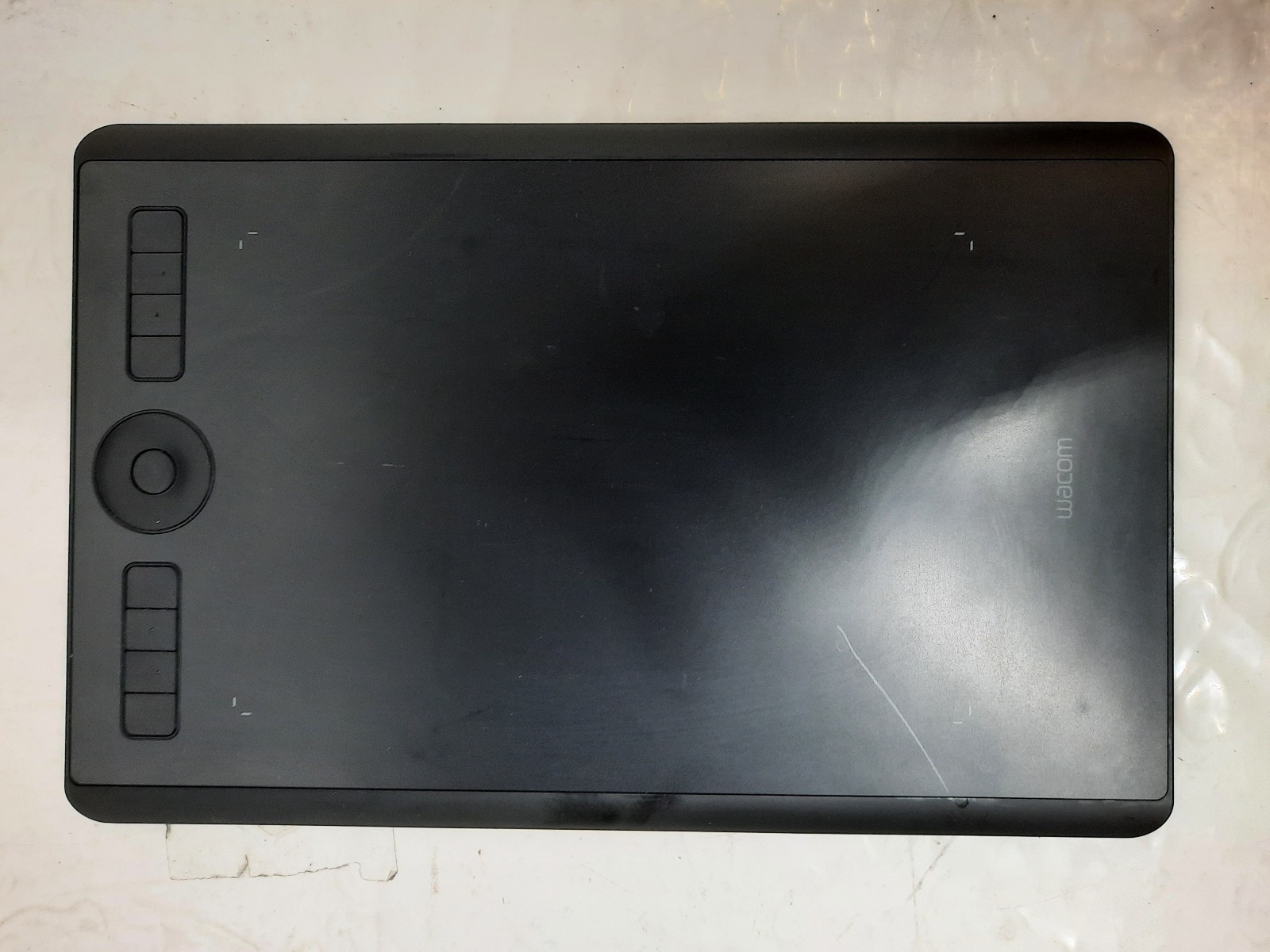 Power Tested Wacom Intuos Pro Drawing Tablet PTH-660