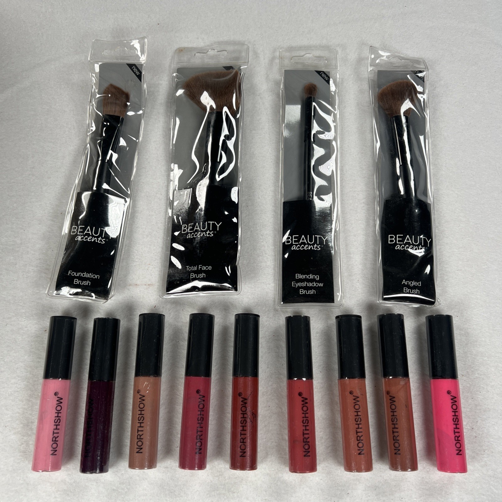Beauty Accents Northshow Lot Of 13 Lip Crèmes &  Brushes  Sealed
