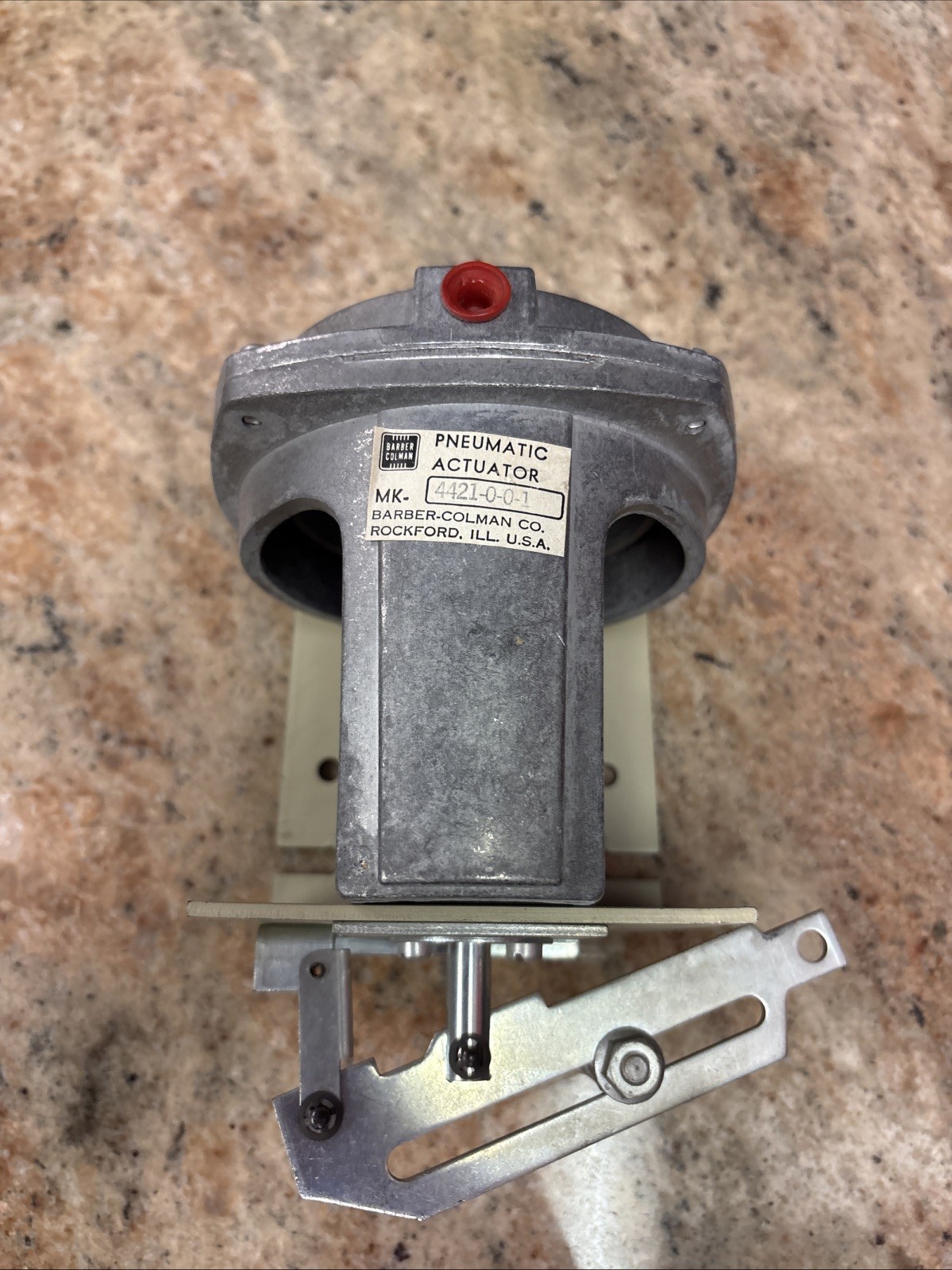 Barber Colman 8-13 PSI 2" Stroke Pneumatic Damper Actuator MK-4421-0-0-1 NOS