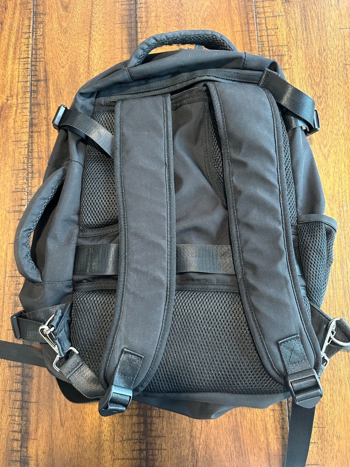 Sinaliy Large Black Backpack , 40L, 17" Laptop, Waterproof