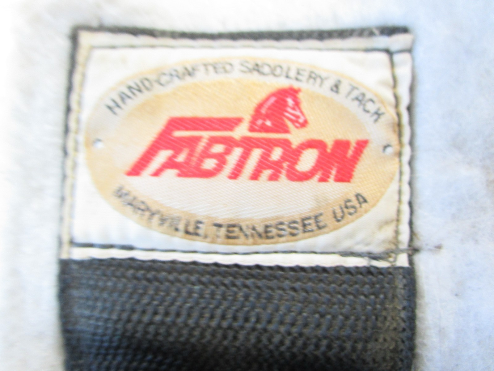 30" FABTRON BROWN WESTERN FELT CINCH