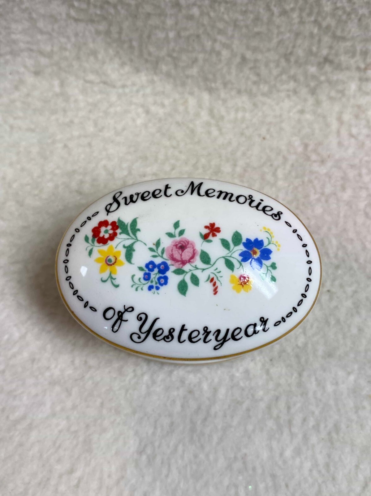 Staffordshire Sweet Memories Trinket Box - In Original Box