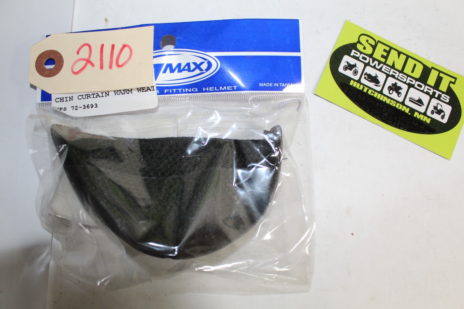 101	Gmax FF-49	Chin Curtain Warm Weather Adult	73-3693 / G049020