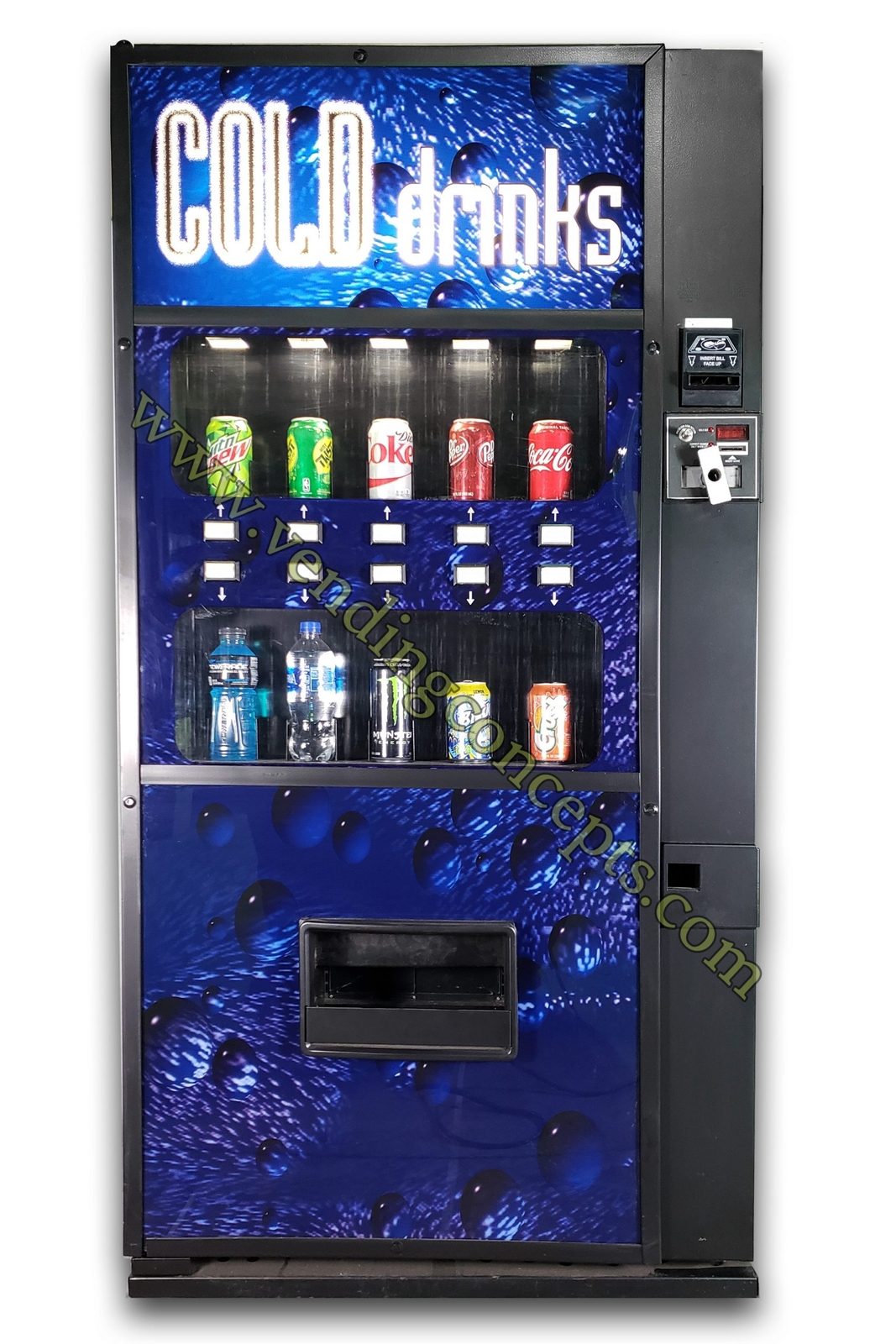 Royal Vendors 650 Cold Drinks Live Display