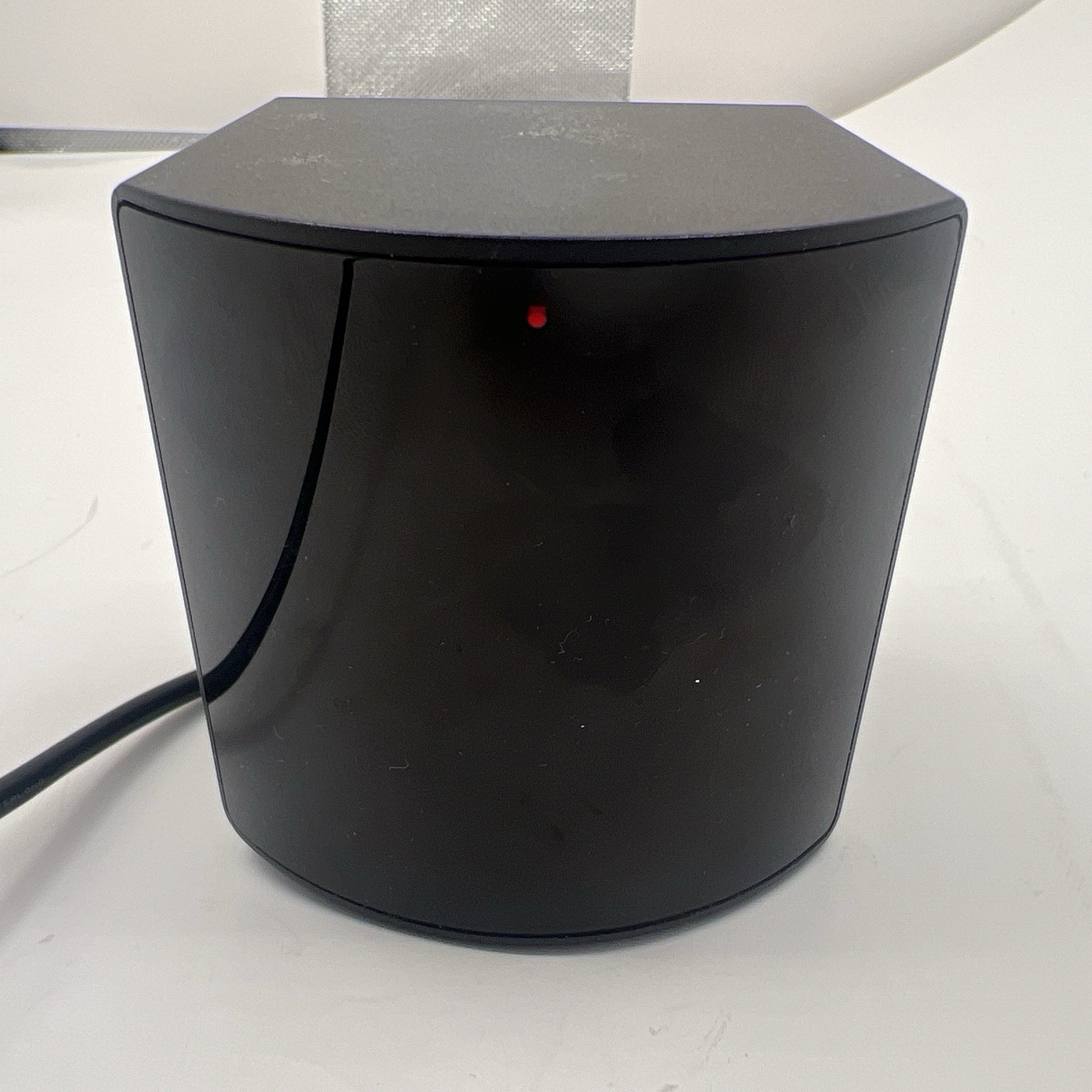 Steam VR Base Station 2.0 Lighthouse for HTC Vive Valve Index Red Light
