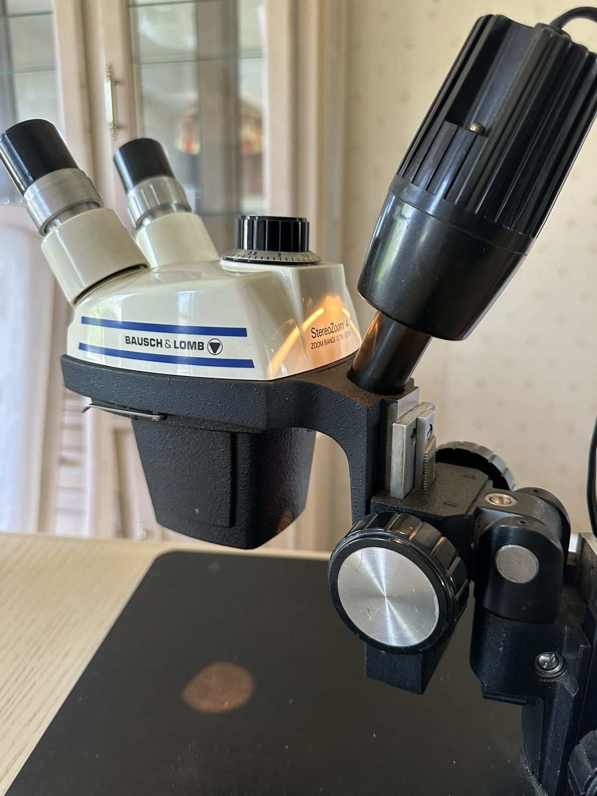 Bausch & Lomb StereoZoom 4 Microscope System – Fully Functional w/ Clean Optics