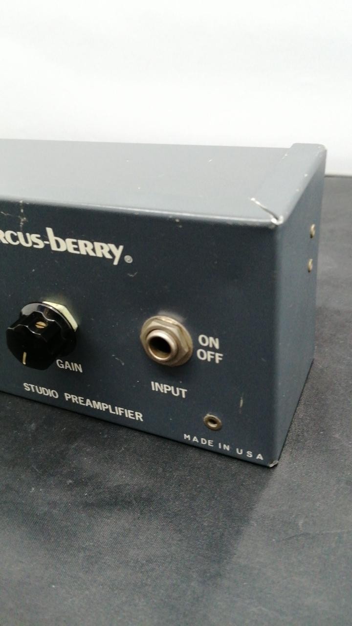Barcus Berry Studio Preamp Guitar Effect Pedal Vintage Analog Preamp