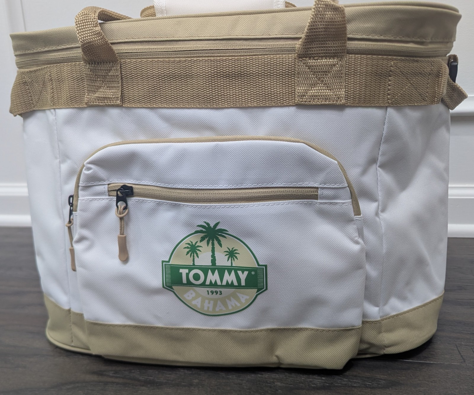NEW Tommy Bahama Insulated Softside Cooler Tote Bag Shoulder Strap