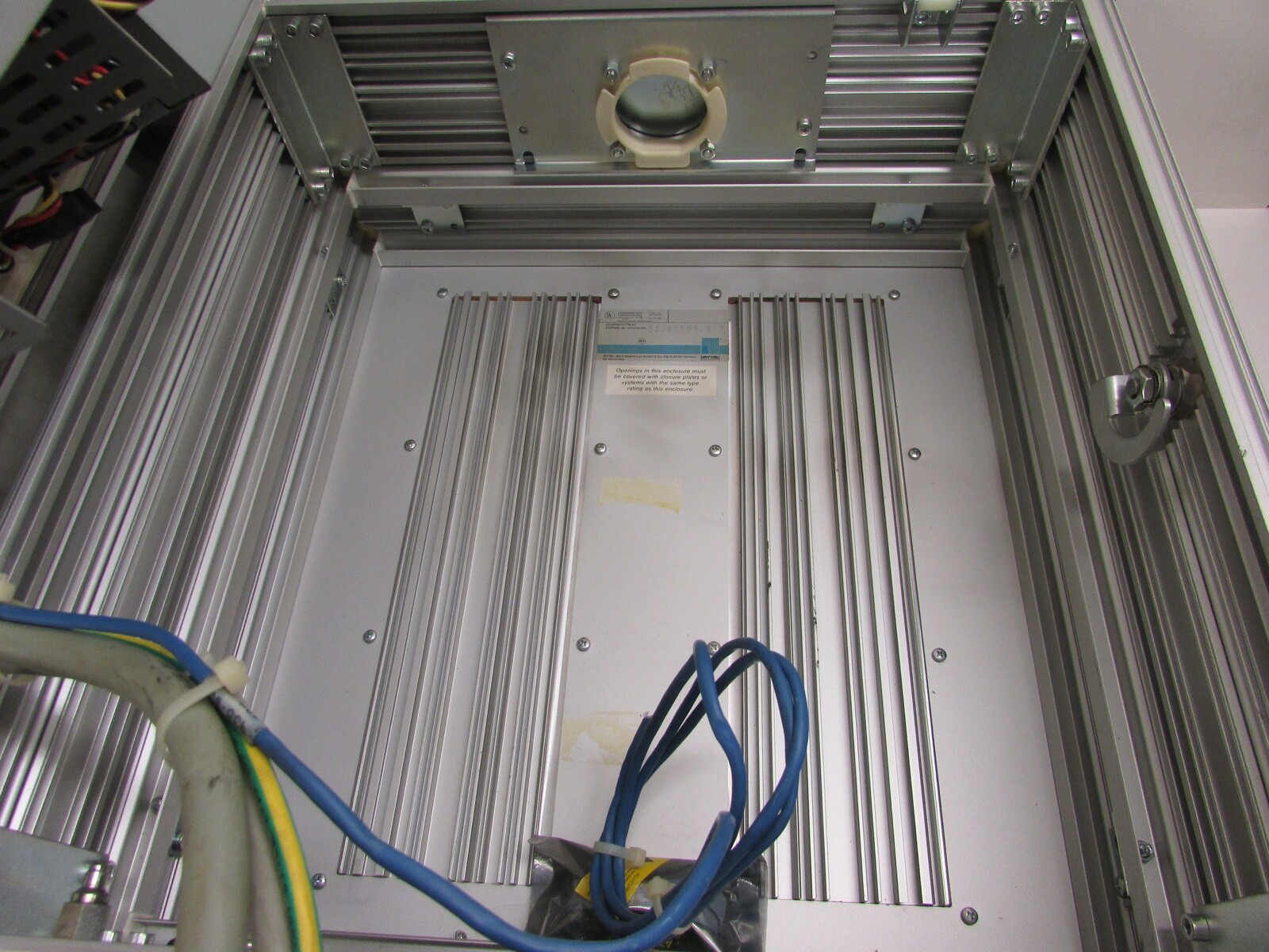 PHOENIX CONTACT OPERATOR INTERFACE TERMINAL PANEL CONTROLLER, IBS-IP-PPC-2