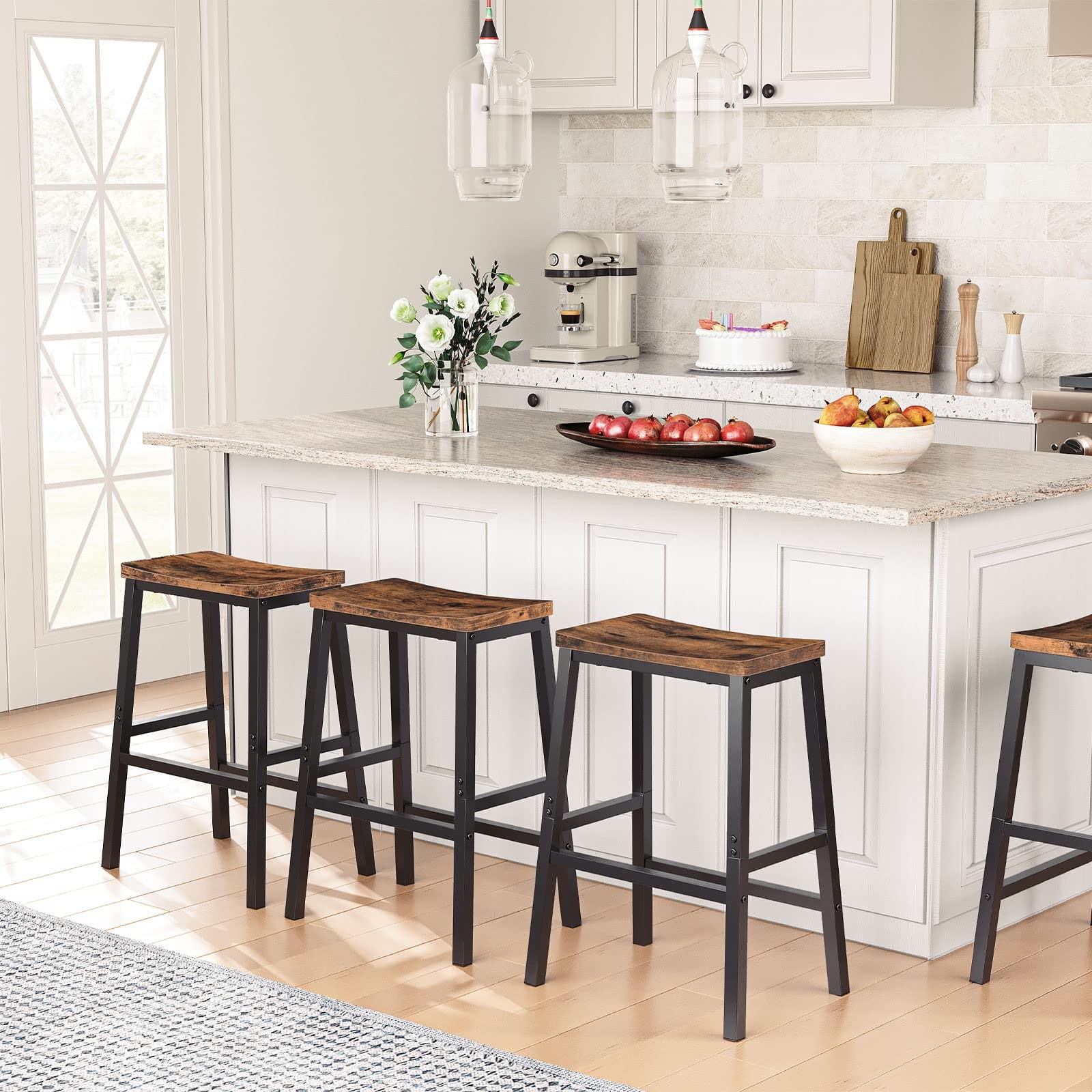 Bar Stools, Set of 2 Bar Chairs, 23.6 Inch Saddle Stools, Kitchen Counter Sea...