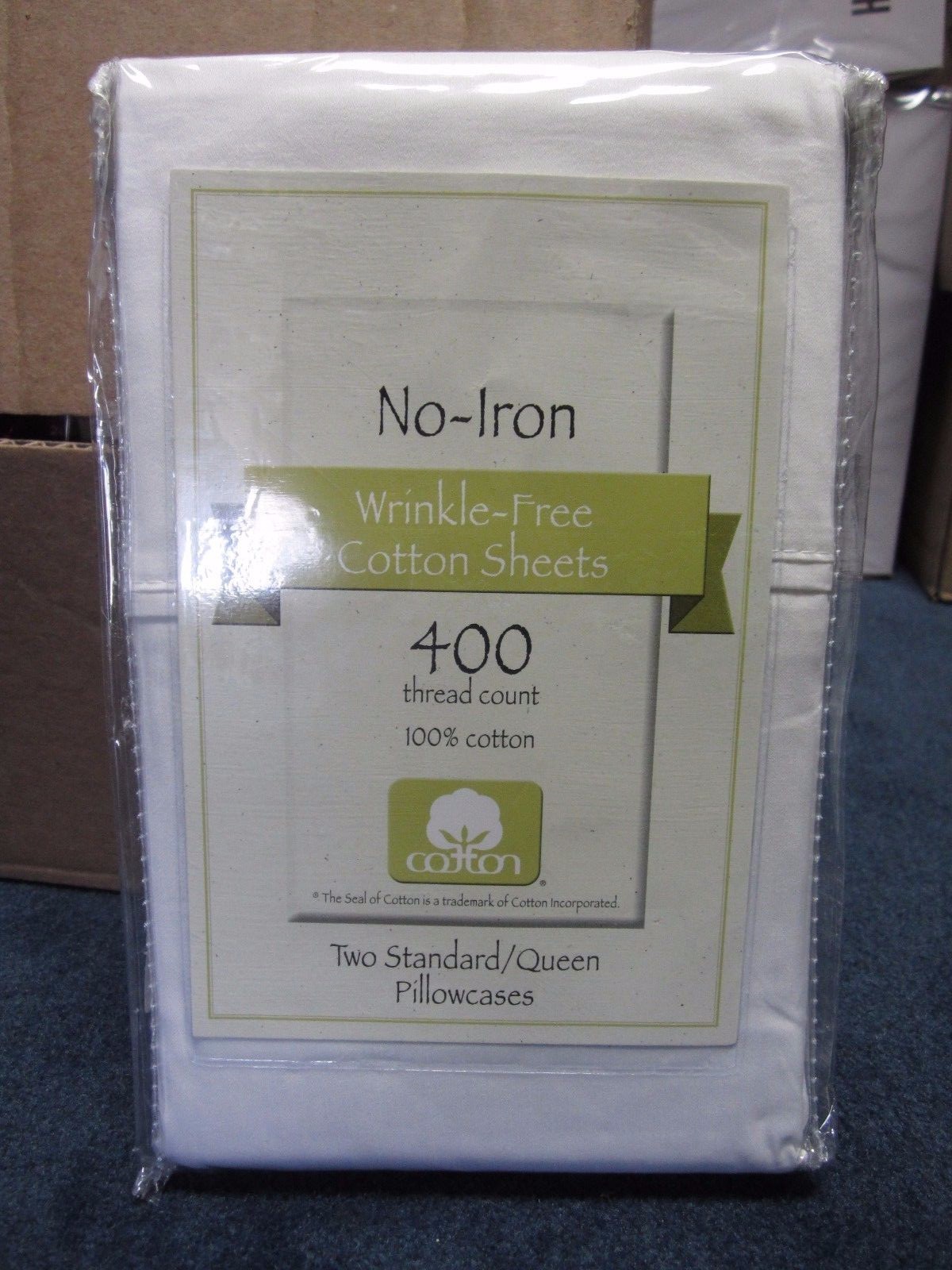 No-Iron 400 Thread Count Wrinkle-Free Cotton 2 Standard/Queen White Pillowcases