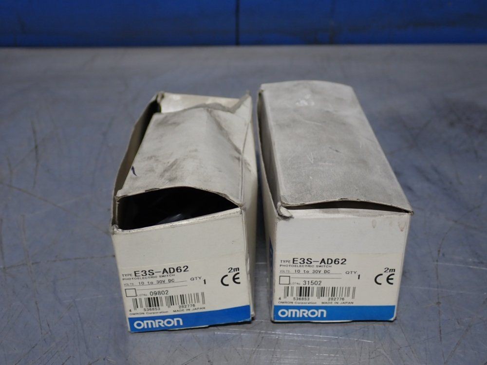 OMRON PHOTOELECTRIC SWITCH E3S-AD62