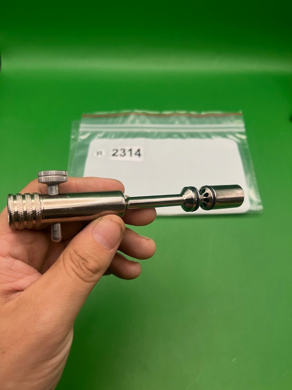 Autococker Bolt