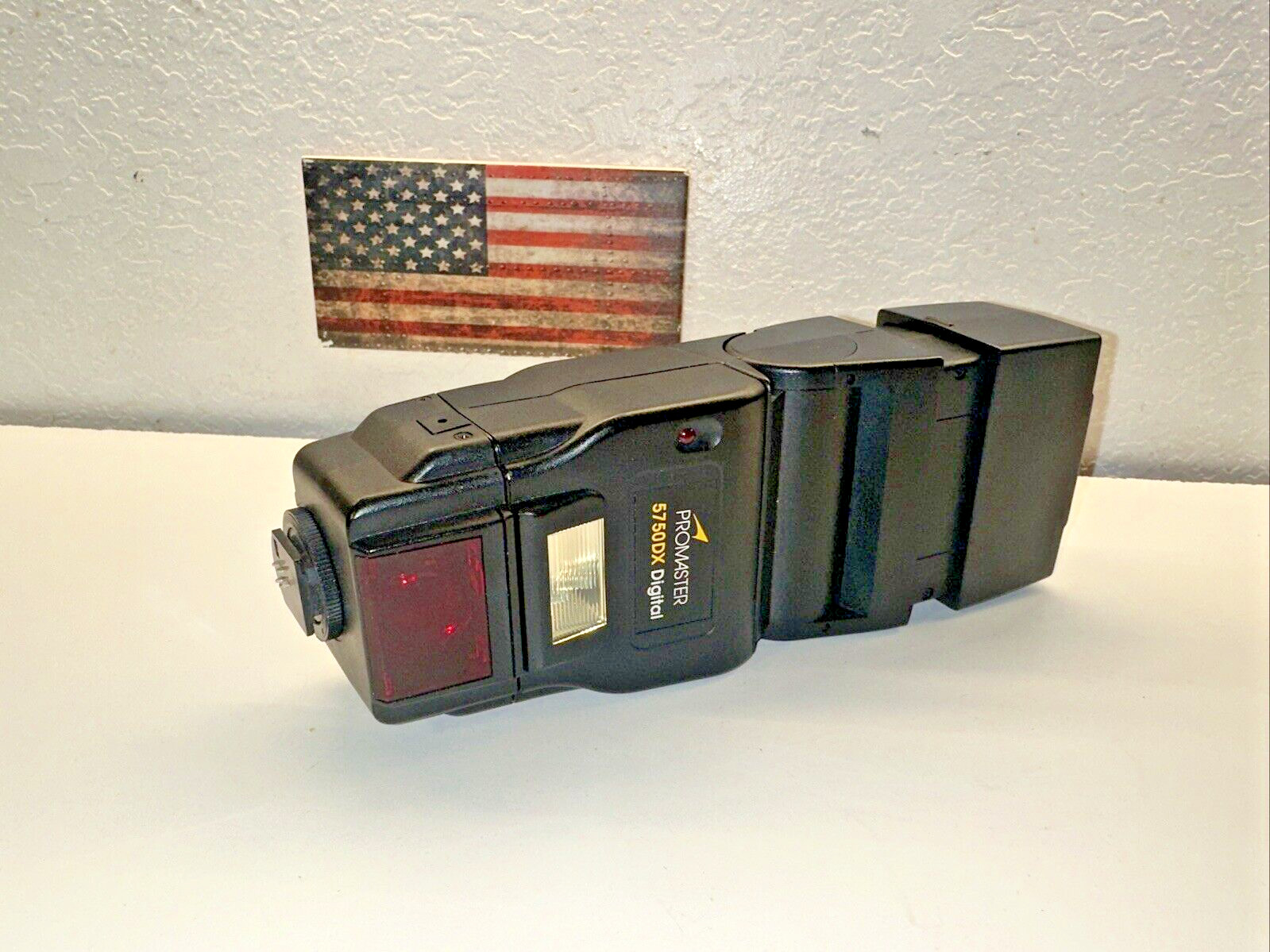 Promaster 5750DX Shoe Mount Flash