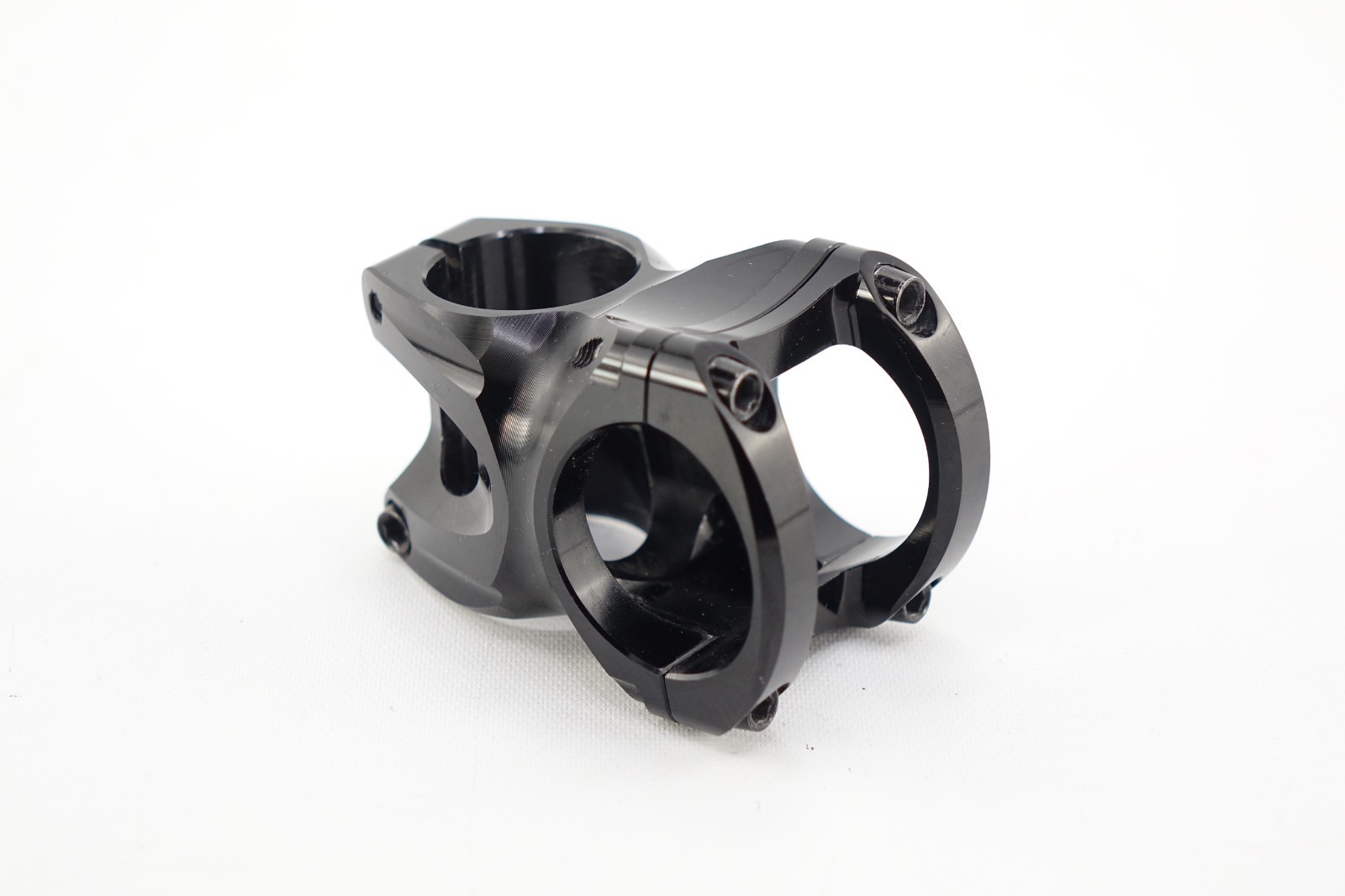 Short 40mm Stem 1 1/8'' Black Hollow Design Aluminum