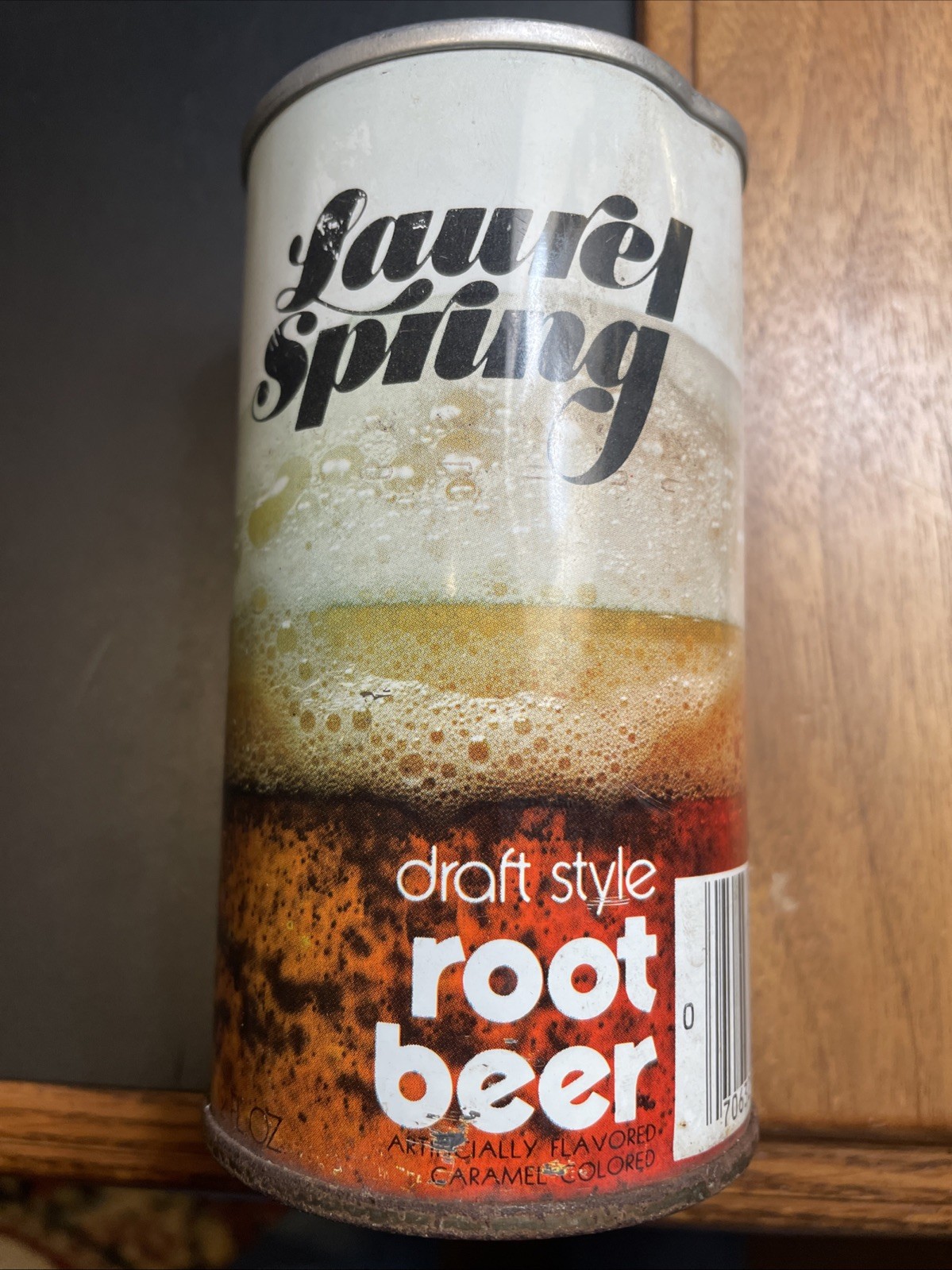 Laurel Spring Root Beer pull top Soda Can