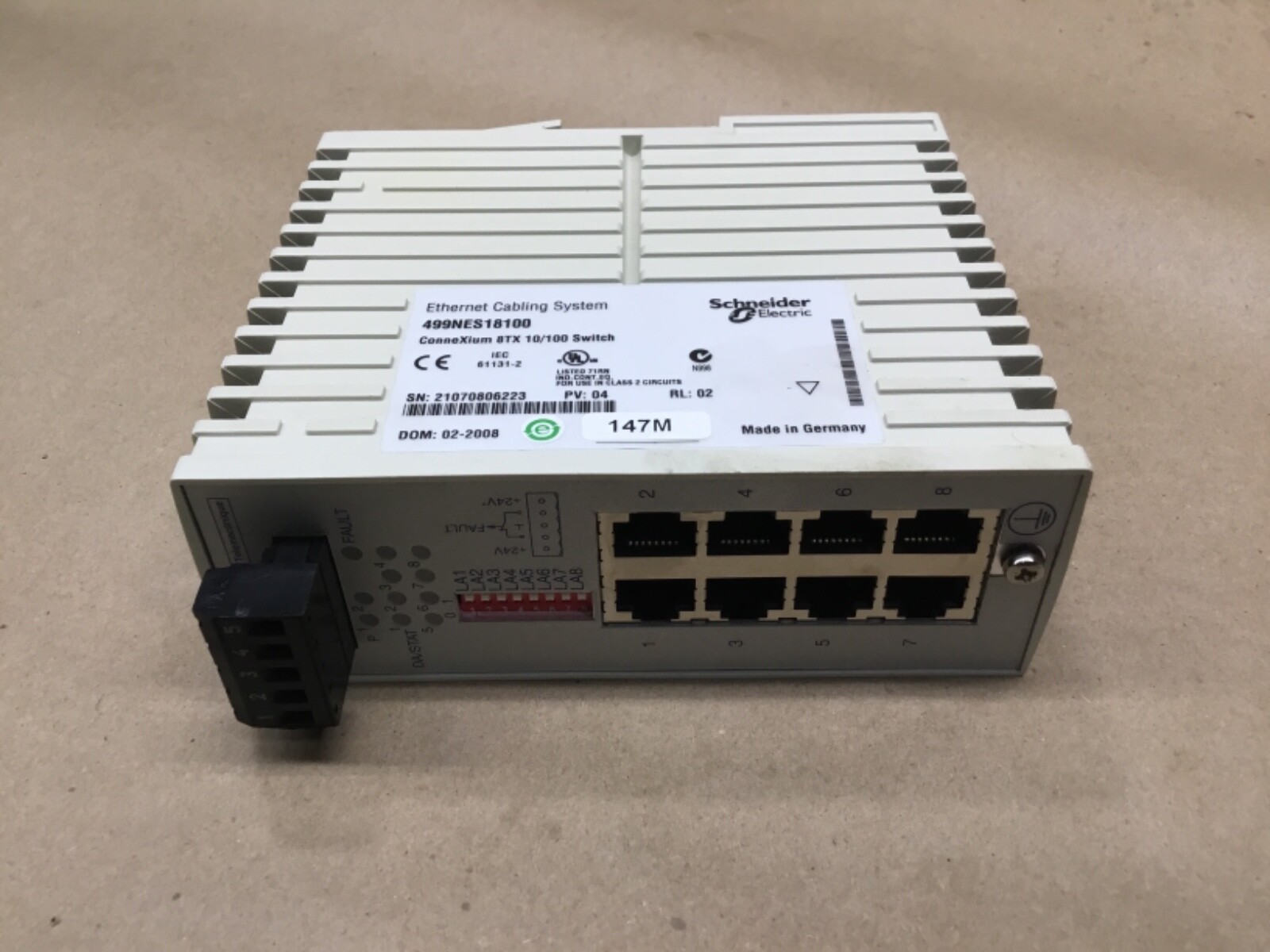 S​CHNEIDER  MODICON 499NES18100 ETHERNET SWITCH CABLING SYSTEM #53D23PR5*KR