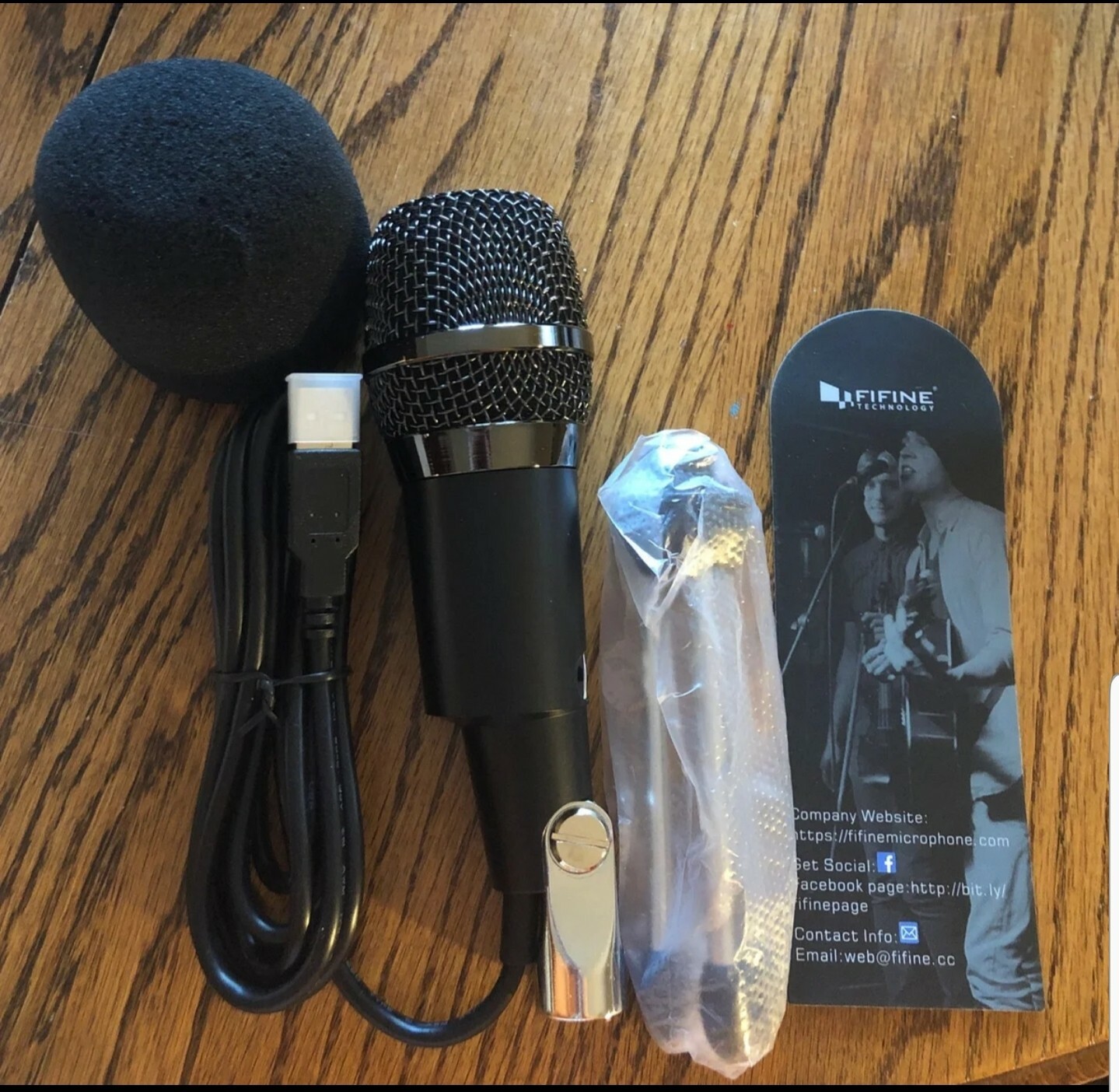 Fifine USB Plug And Play Condenser Microphone, K668