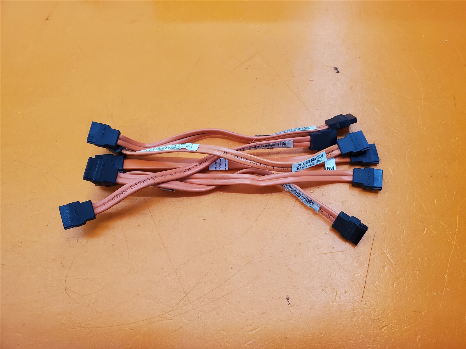 ⭐️⭐️⭐️⭐️⭐️ **Lot of 6** 7" Orange SATA Drive Cables Straight to Straight