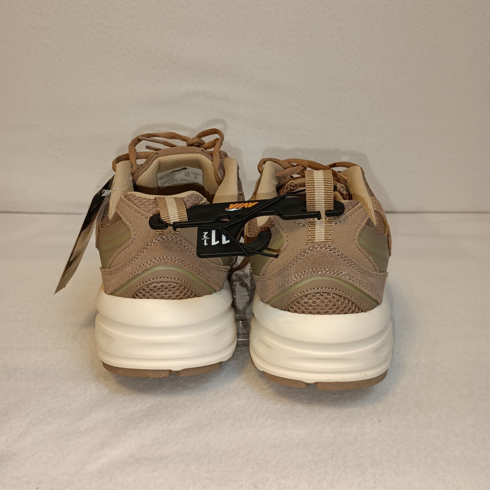 Men’s Sz 9.5 & 11.5 Tan Brown Walking Sneakers Mesh Comfort Shoes NWT Avia