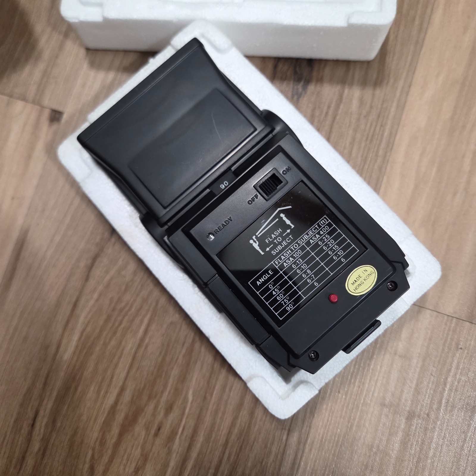 Nishika Twin Light 3010 Variable-Angle Electronic Flash In Original Box