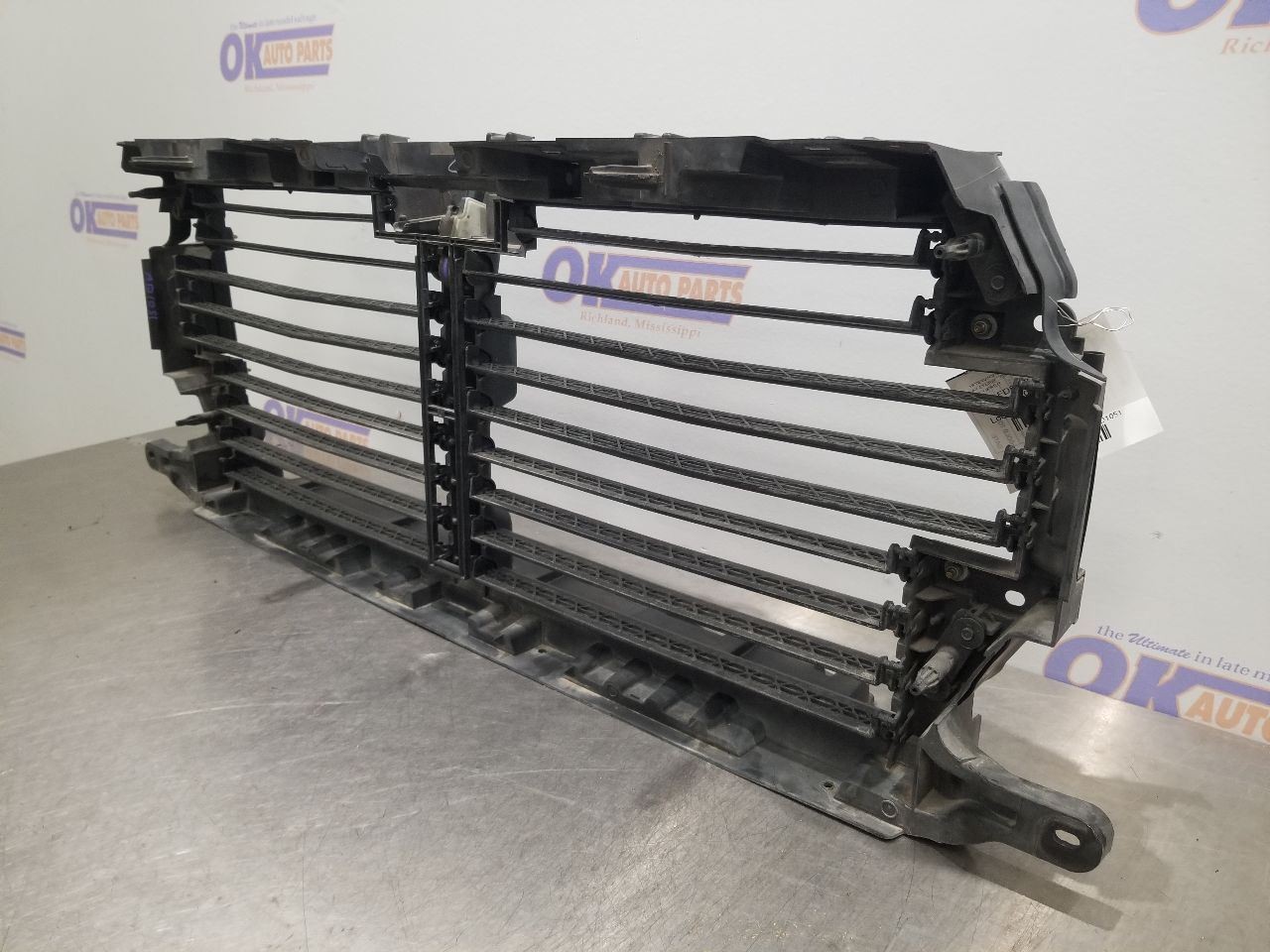 18 FORD F150 2.7L UPPER AIR SHUTTER