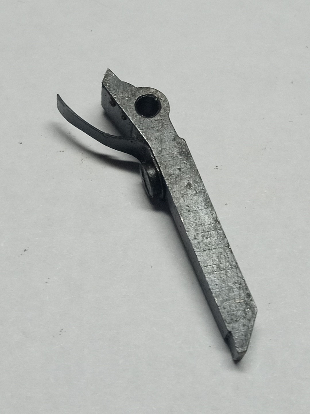 Ithaca Model: 600, 20 Ga., .410 Ga., 28 Ga., O/U Left Disconnector & Spring