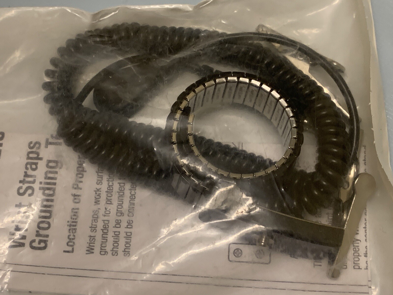 Pomona 6084 Metal Wrist Strap Kit