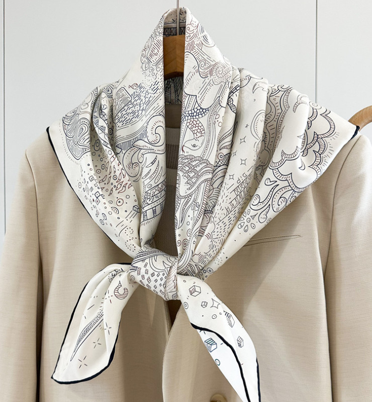 Pure 18 Momme Twill Silk Wrap Scarf Bandanna carriage Print Square Shawl 35'’new