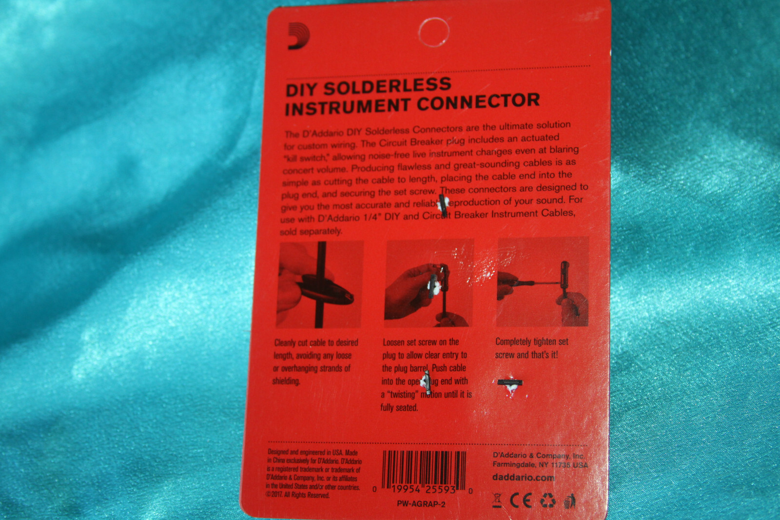 D'Addario Solderless Circuit Breaker Angle Cable End, Latching Switch,PW-AGRAP-2