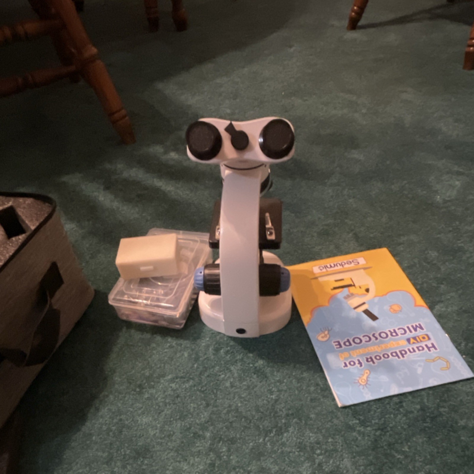Sedumic Educational Microscope Set with Handbook and Accessories