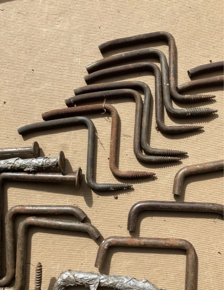 18 Tree Stand Screw In Steps & 1 Stabilizing T Screw Used