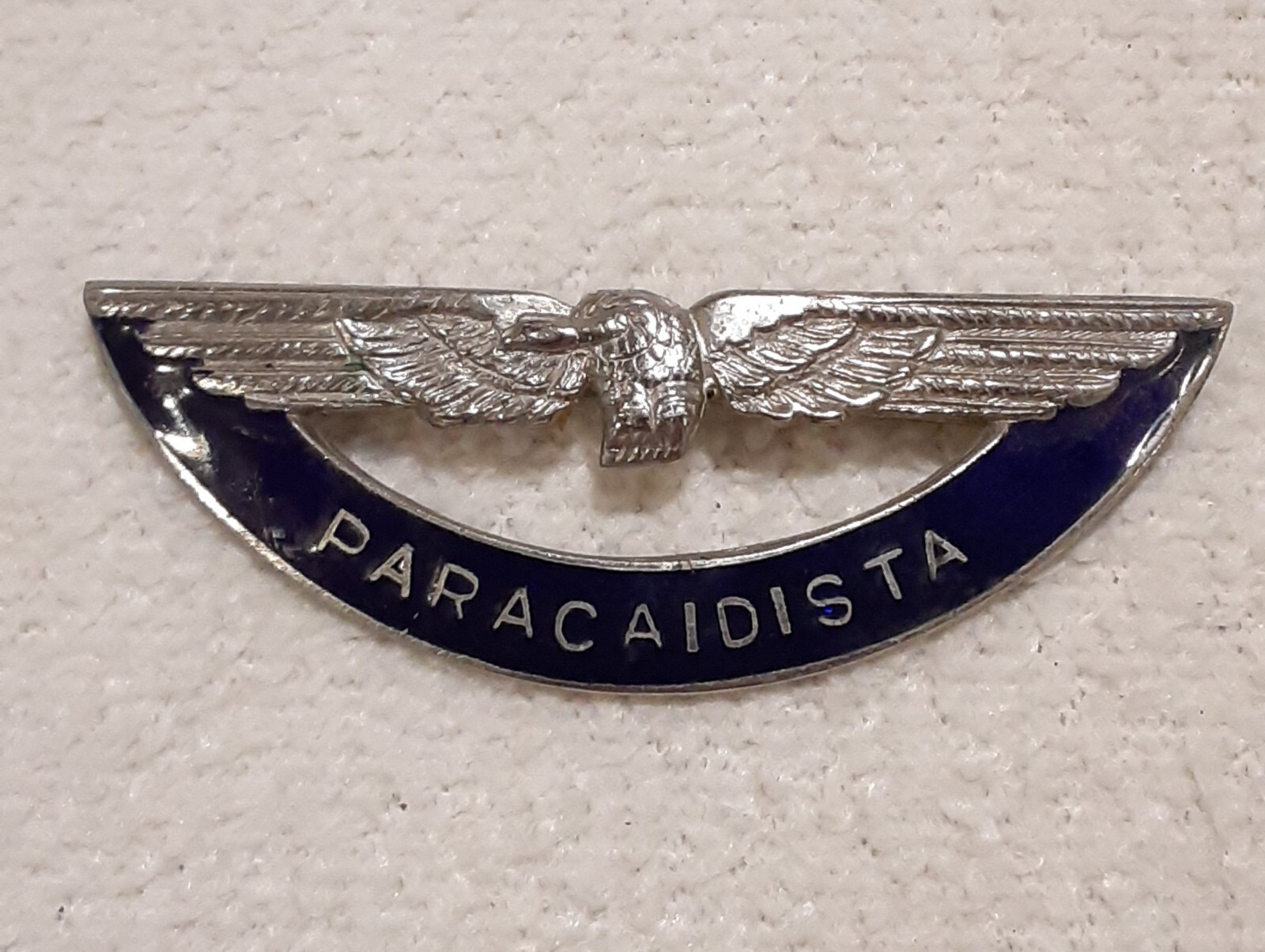 Paracaidista "Parachutist" Military Pins Insignia Medal