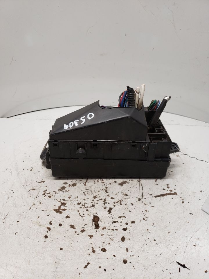 Used Fuse Box Engine fits: 2004 Subaru Forester engine compartment XS Grade A