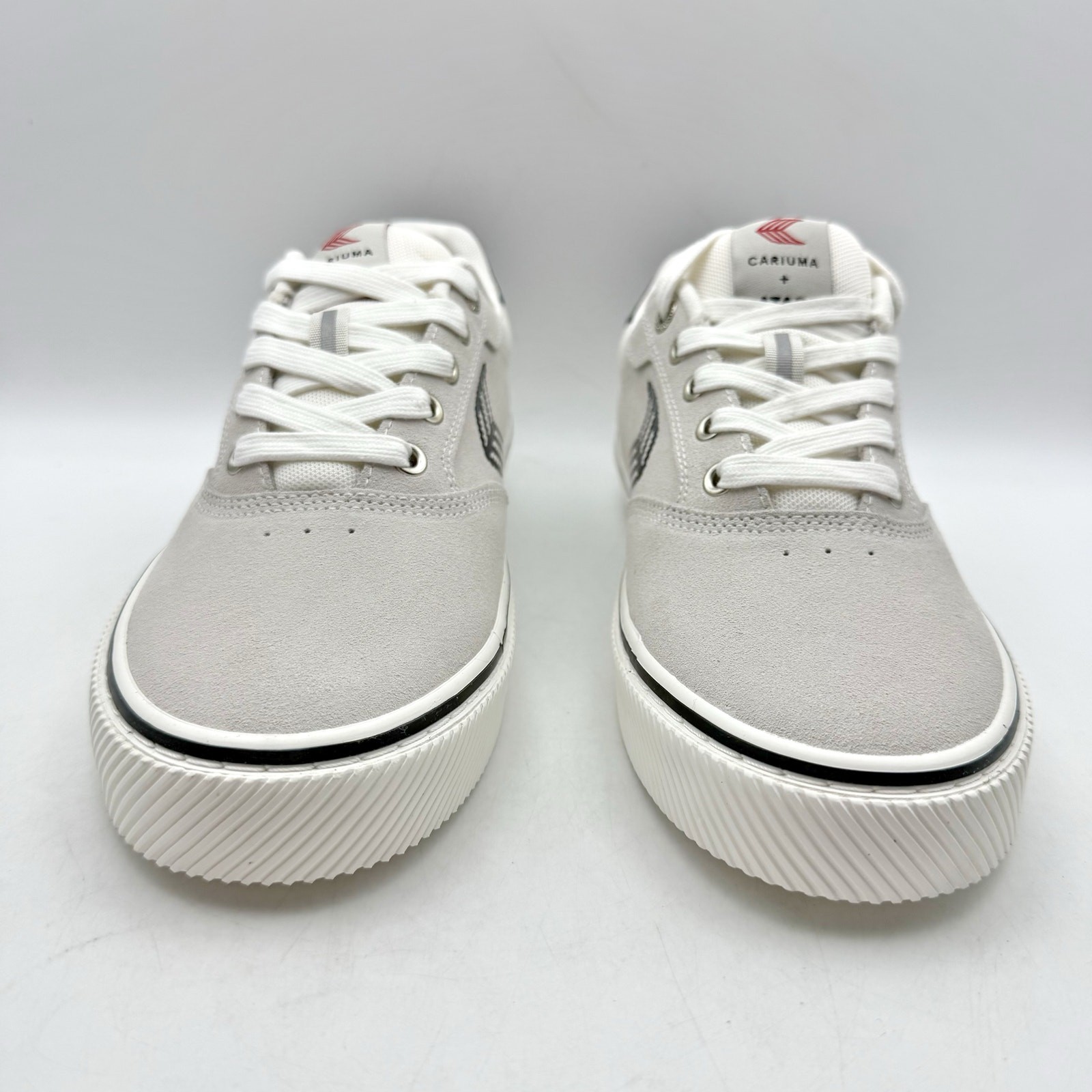Cariuma x Atari Naioca Low Top Sneaker Womens 9 Mens 7.5 Off White Suede NIB