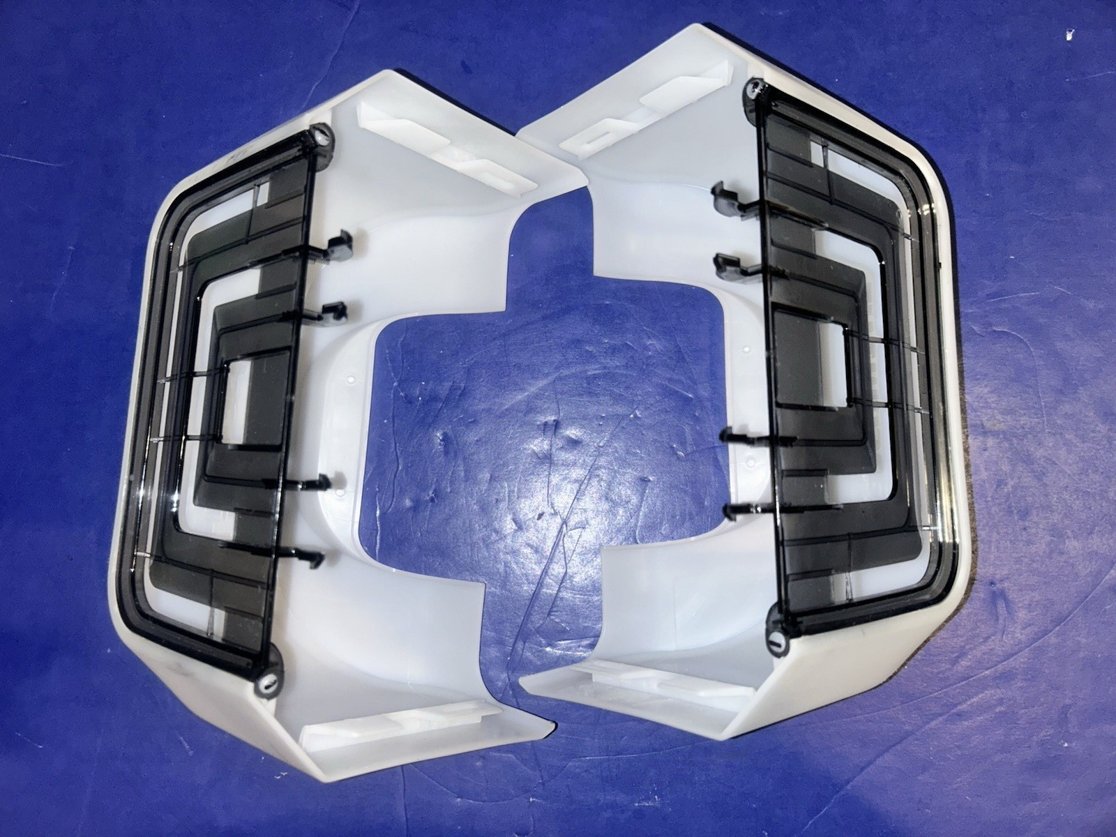 Liftmaster 041A7562-1 Light Lens Replacement Covers Sold as Pair