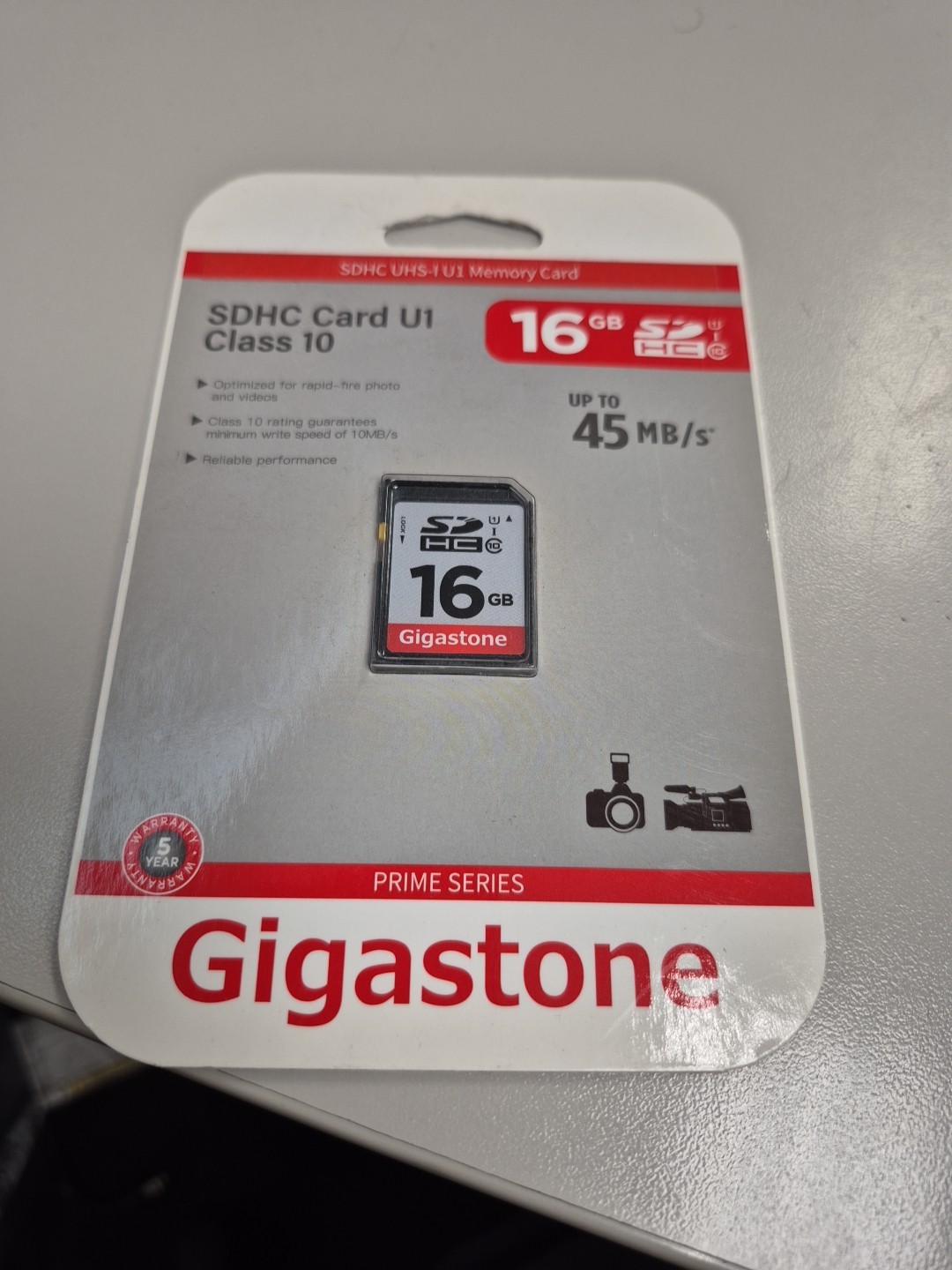 Gigastone GS-SDHCU116G-R 16GB SD Flash Plug & Play External Memory Card BRANDNEW