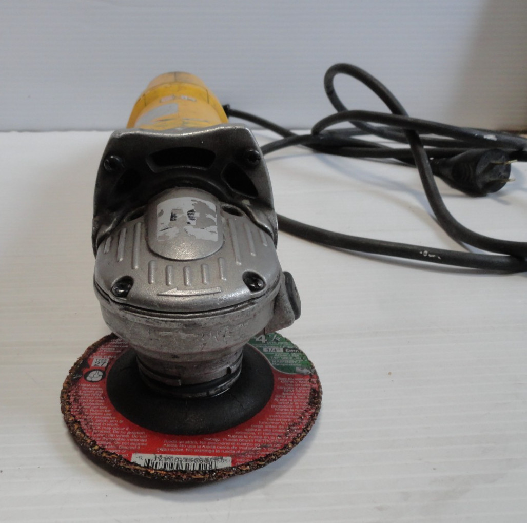 DeWalt D28116 Angle Grinder (Type 2)