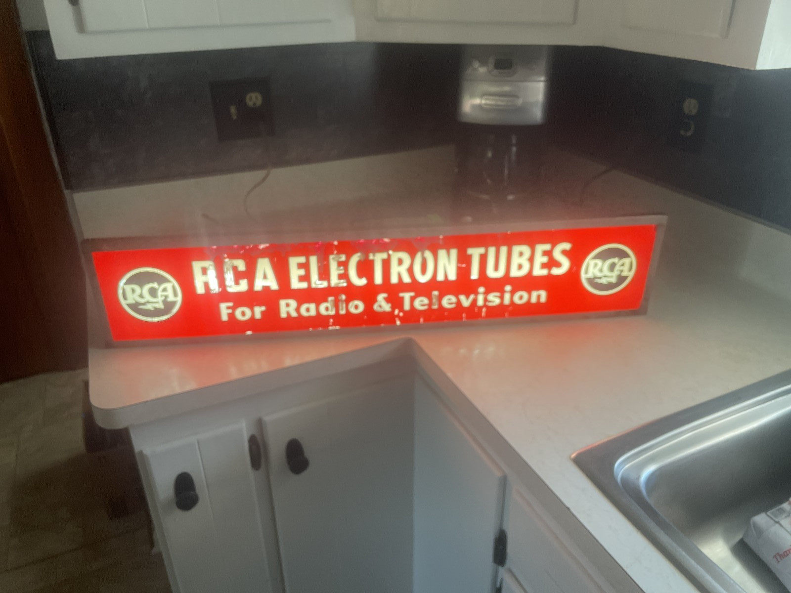 RCA ELECTRON TUBES For Radio & Television lighted working store sign rare