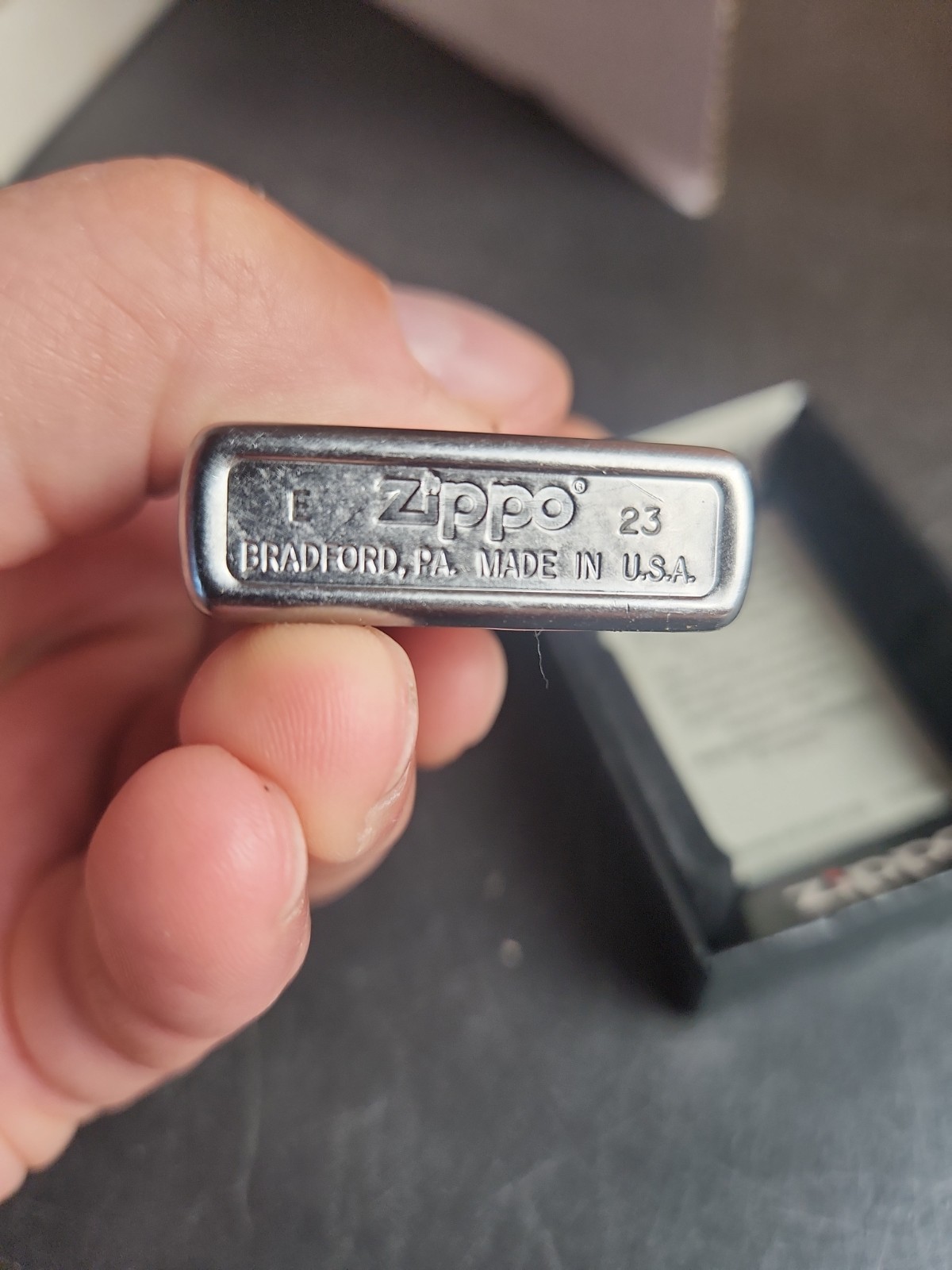 ZIPPO Pineapple Surfer Lighter 2023