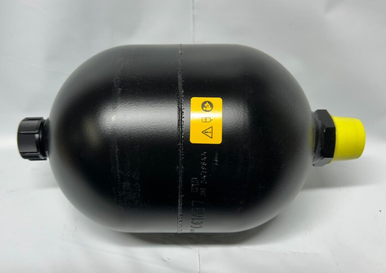 New- John Deere #AZ62998 Hydraulic Accumulator Fits- 6650 6750 6850 6950