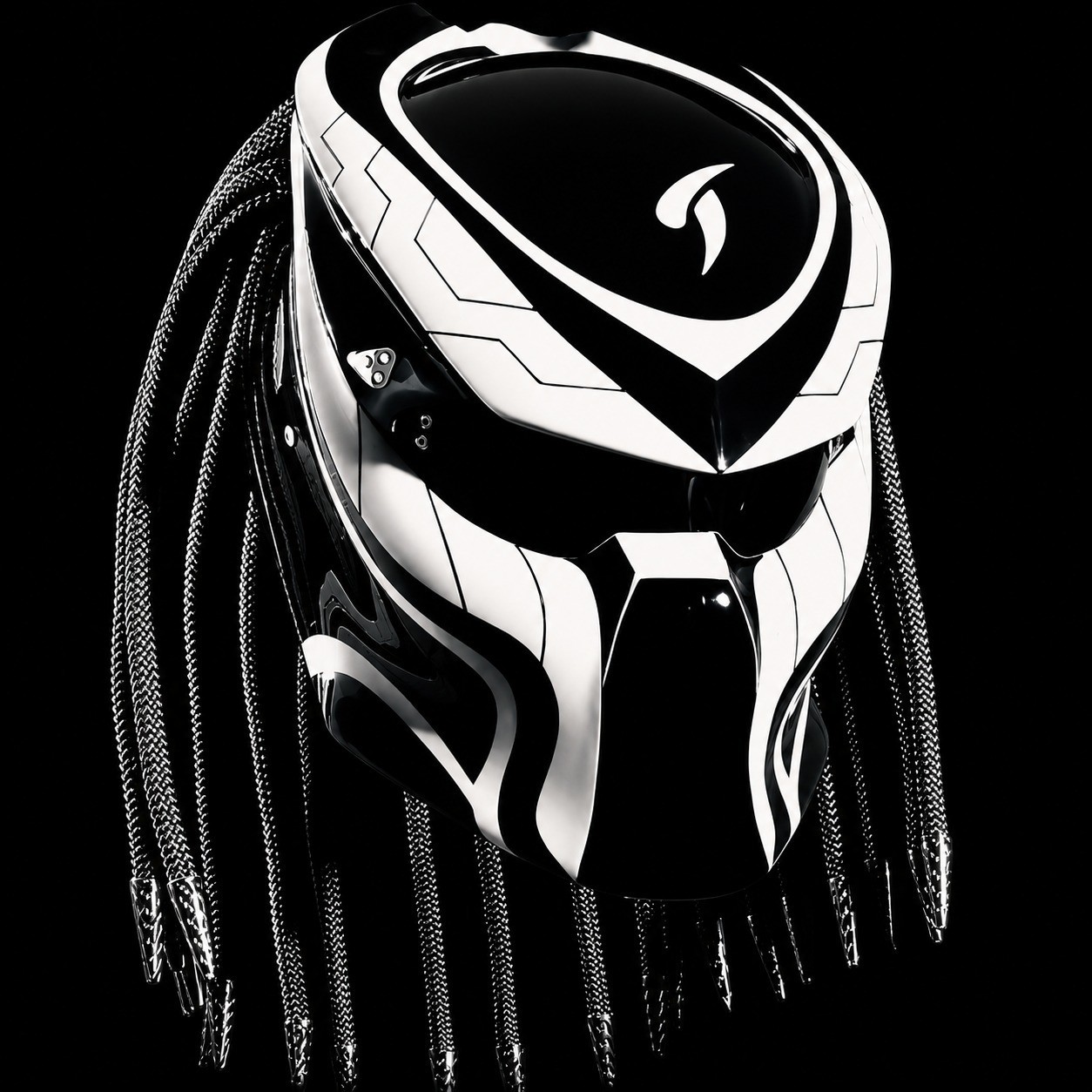 TOP INTERNATIONAL PREDATOR MOTORCYCLE HELMET LINE STYLE  ((DOT & ECE CERTIFIED))
