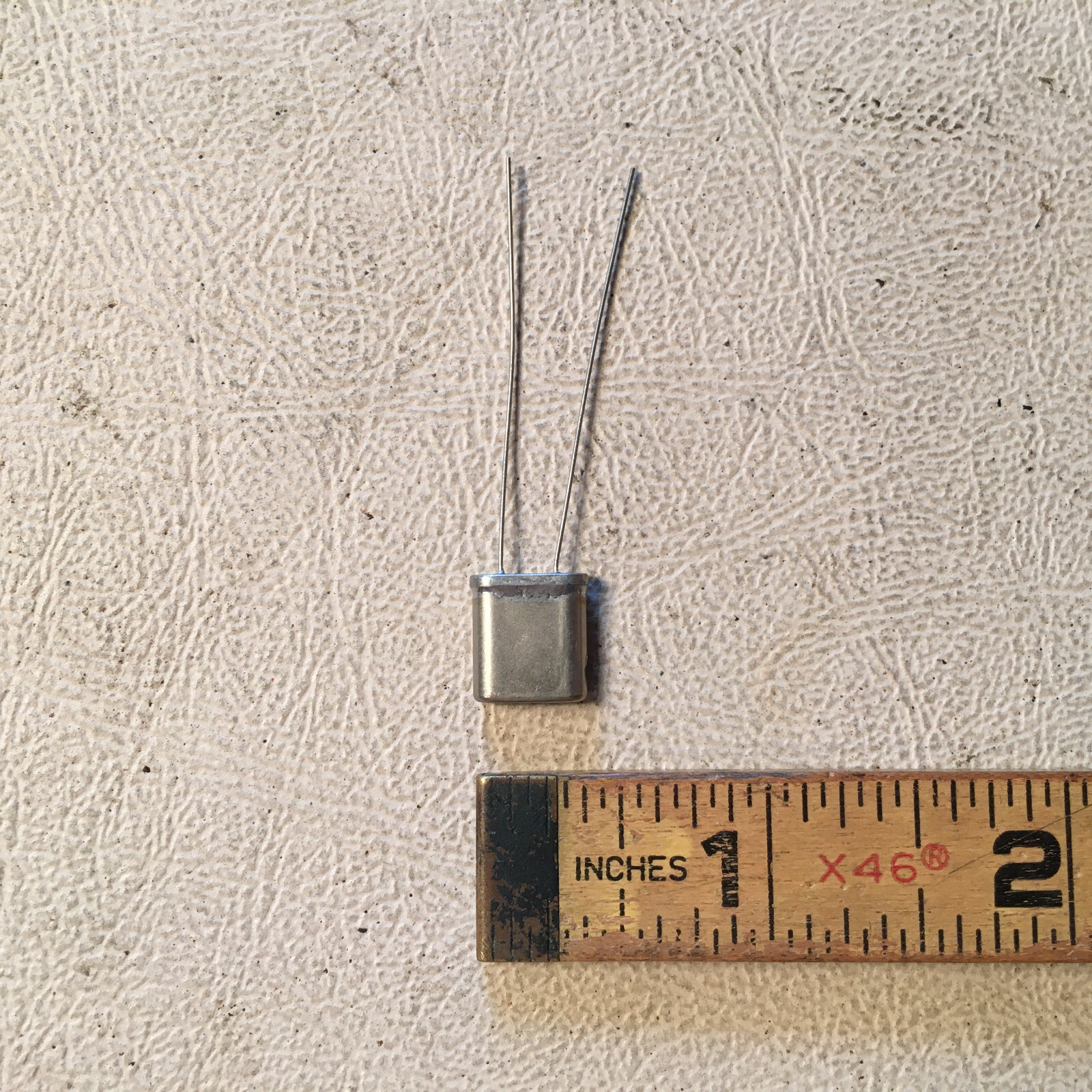 Quartz Crystal 64.2710 Mhz, NOS