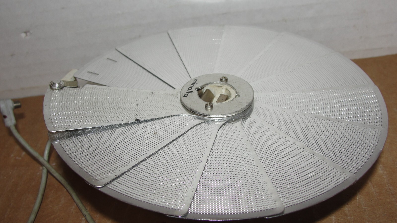 MINOLTA DELUXE 3 CAMERA LIGHT REFLECTOR - UNTESTED