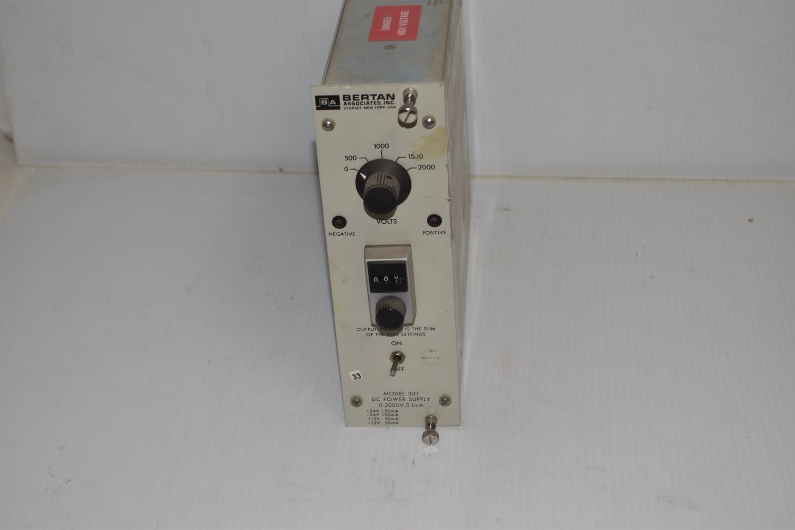 BERTAN ASSOCIATES MODEL 303 DC POWER SUPPLY 0-3000V 0-1MA PLUG IN (MPR26)