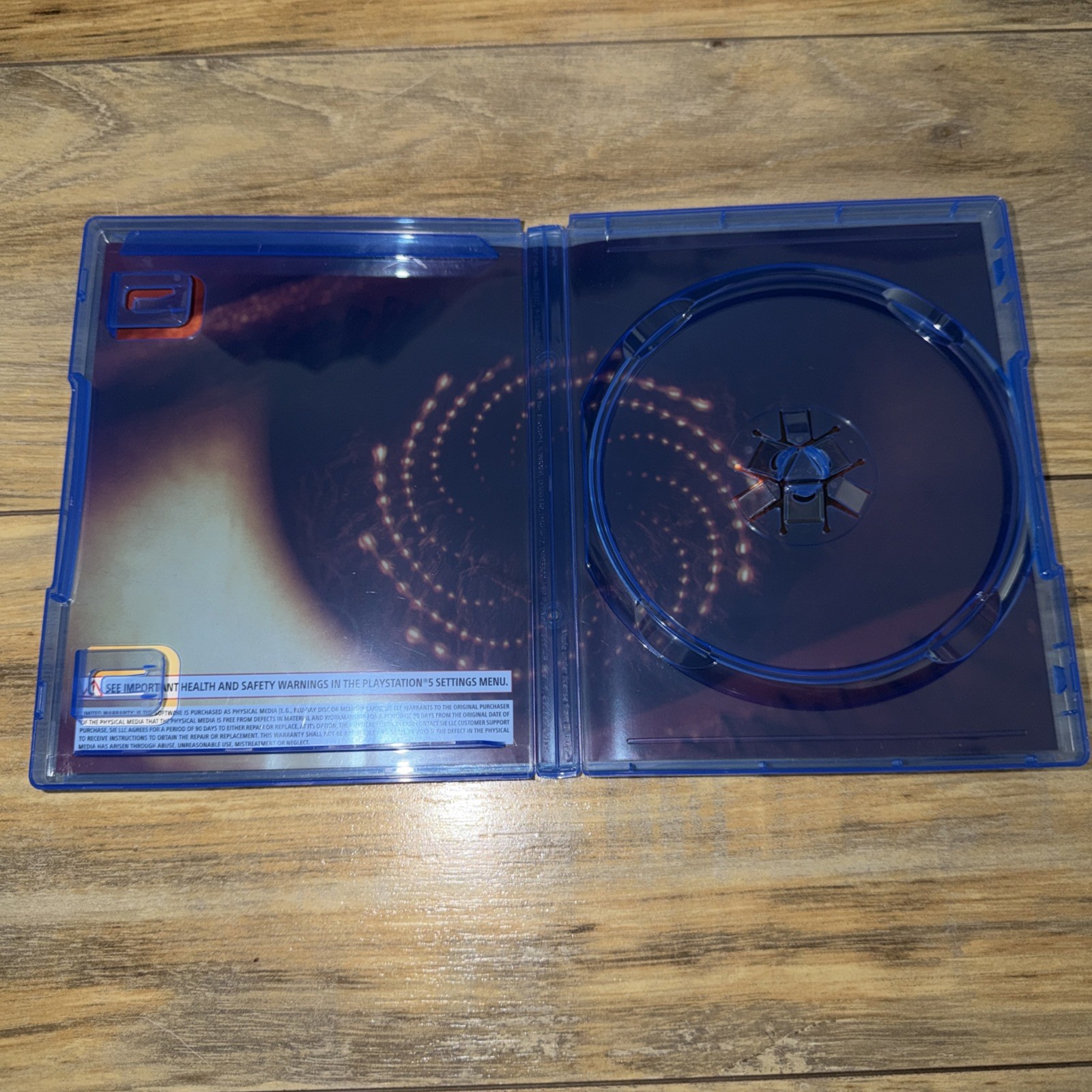 SAROS (PlayStation5 / PS5) CASE ONLY NO GAME