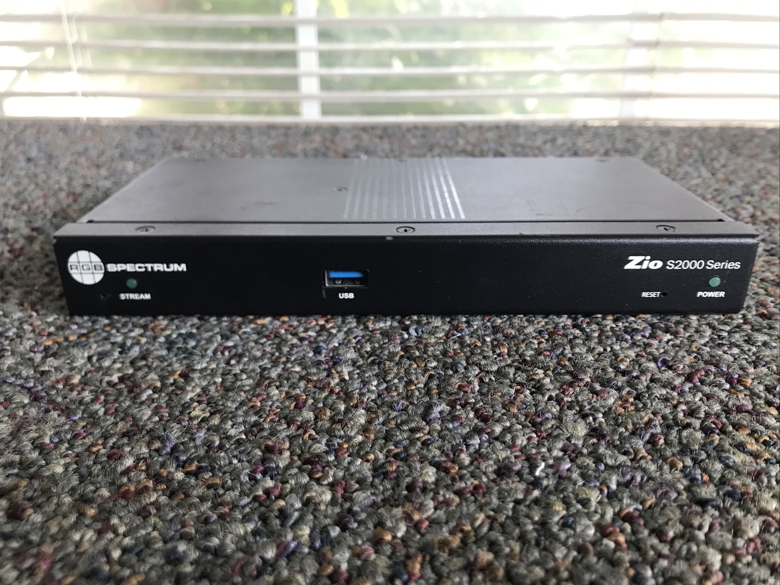 RGB Spectrum Zio S2000 Series S2004 - AS IS FOR PARTS OR REPAIR - FREE SHIPPING