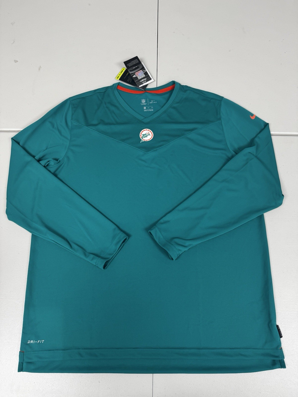 Nike Miami Dolphins Throwback Logo Men's Dri-FIT NFL Long-Sleeve Shirt Size XL