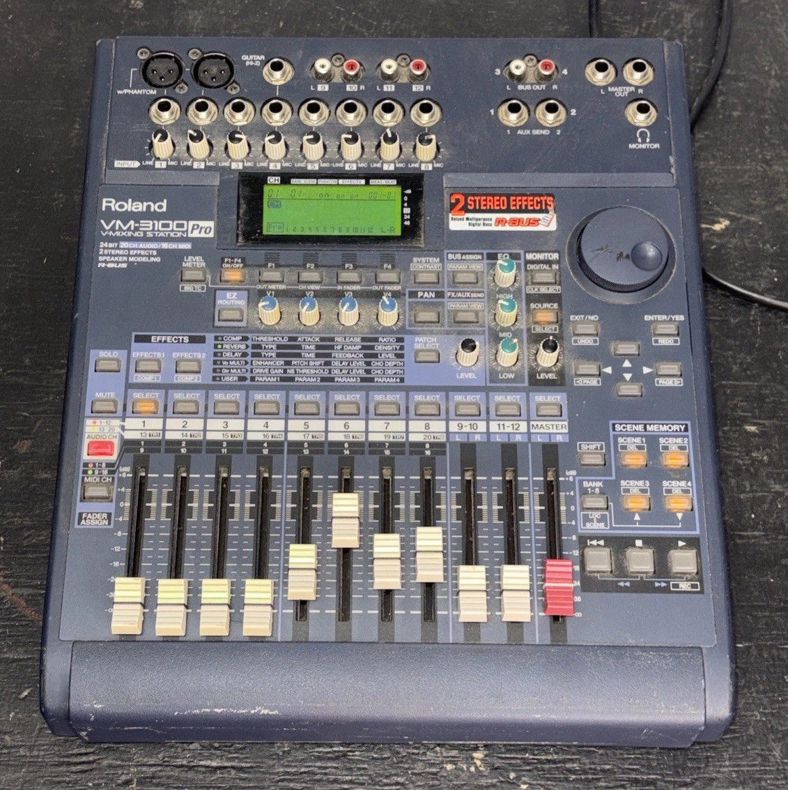 Roland VM-3100 Pro V-Mixing Station 24bit 20-Channel Audio/16-Channel MIDI Mixer